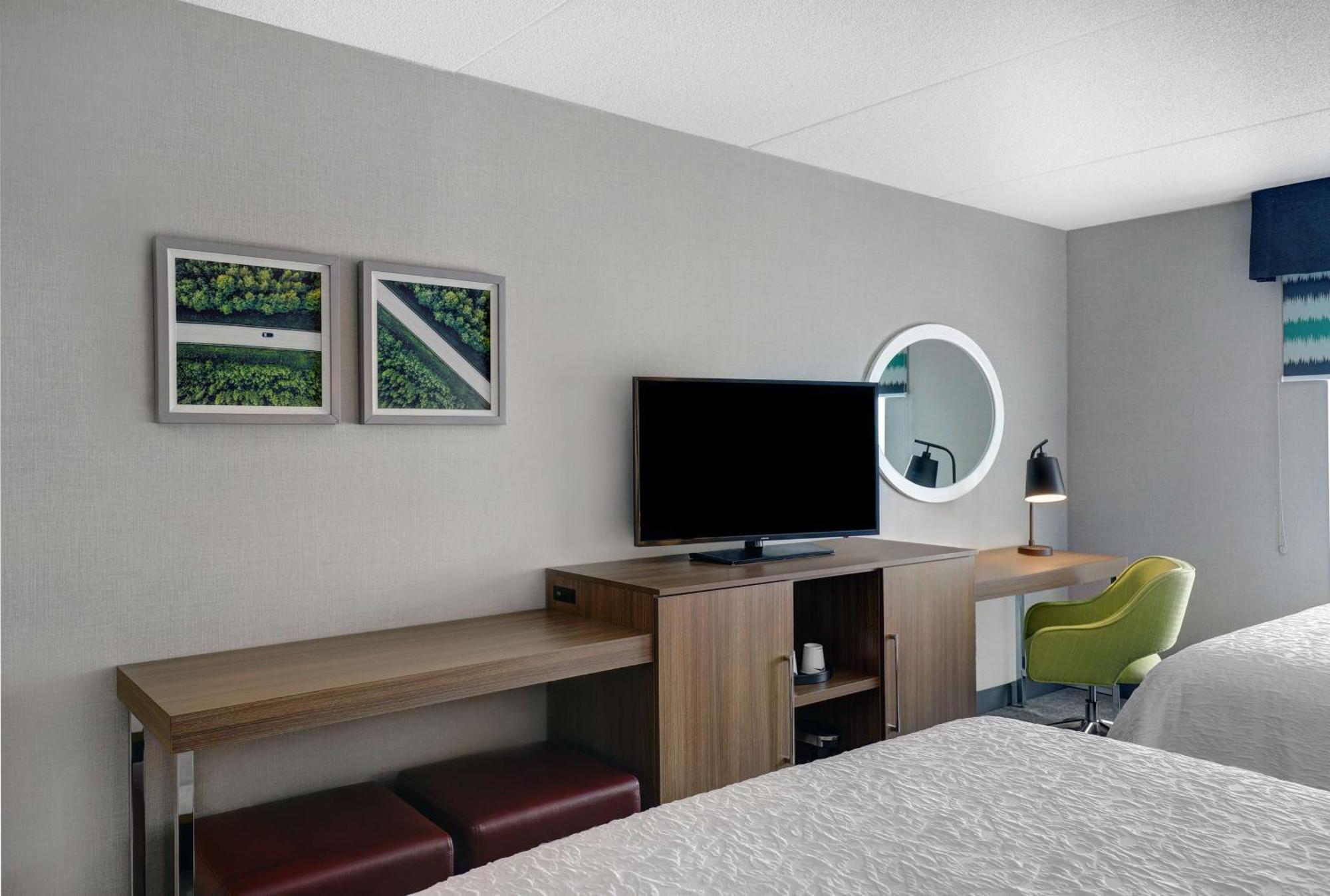 Hampton Inn & Suites Belleville Exteriör bild