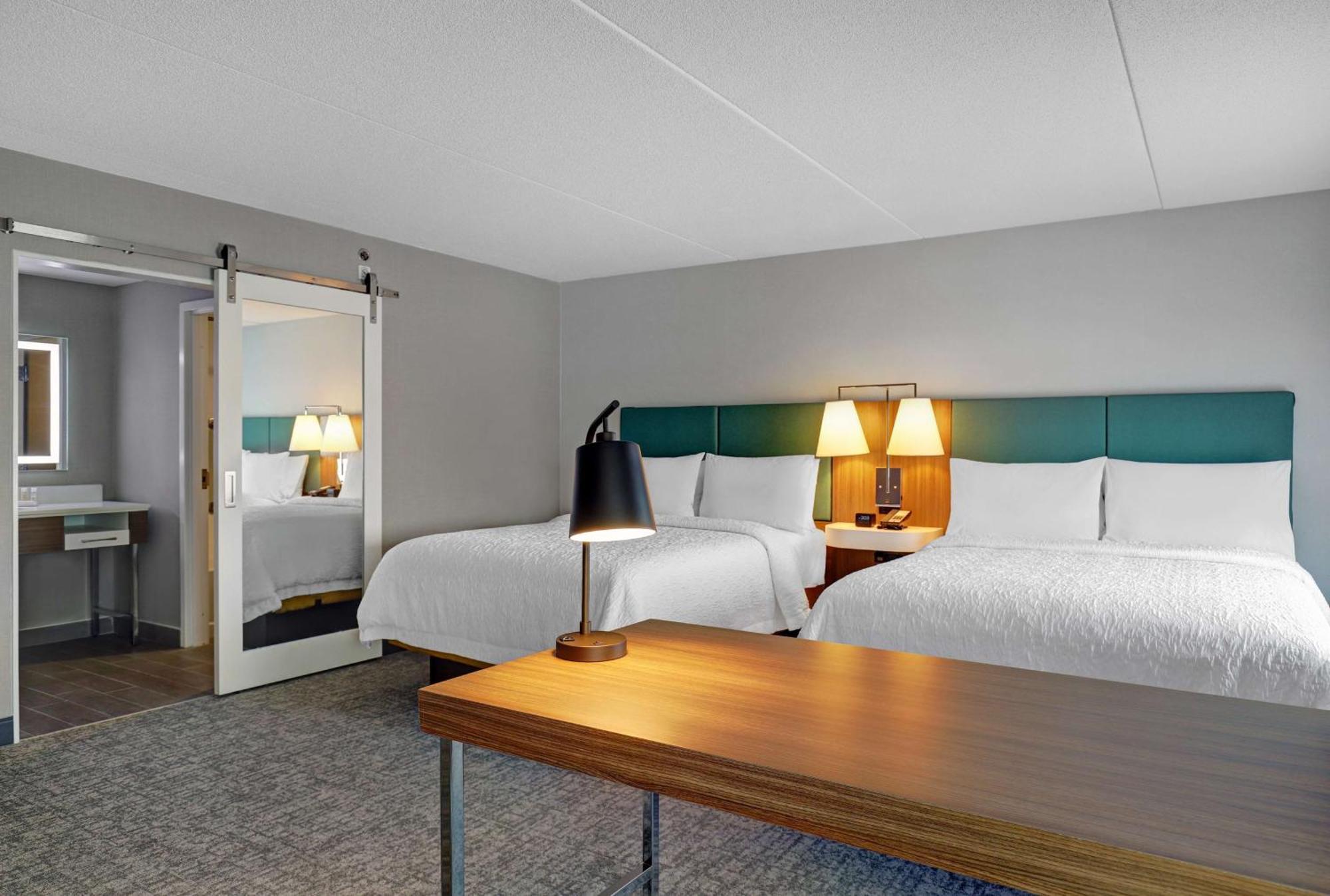 Hampton Inn & Suites Belleville Exteriör bild