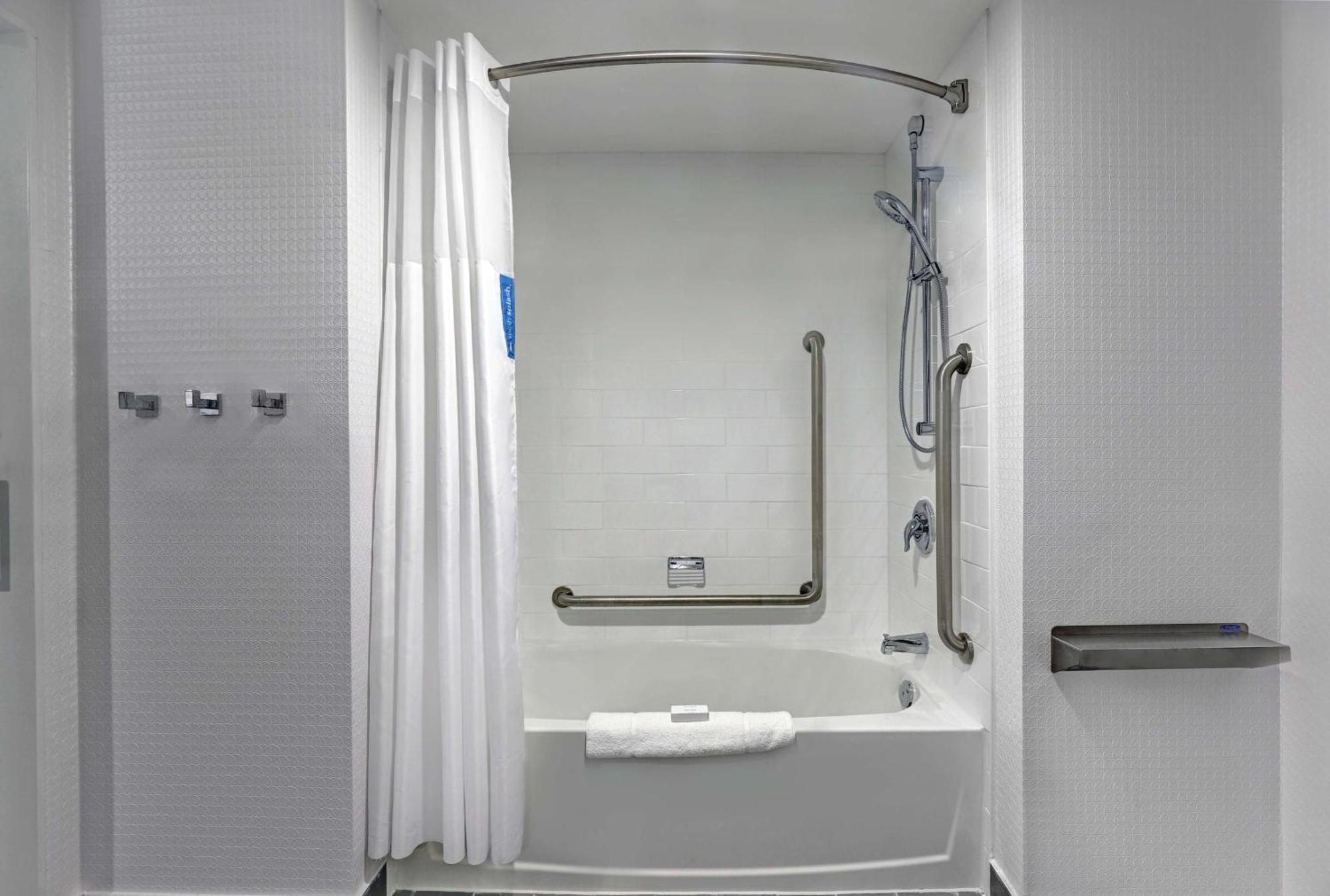Hampton Inn & Suites Belleville Exteriör bild