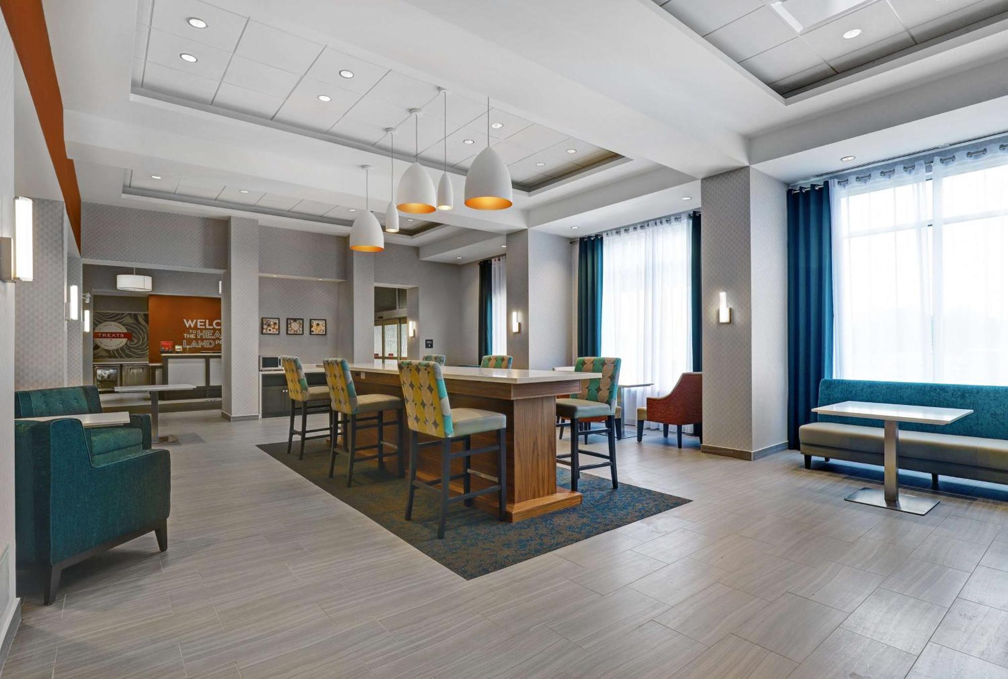 Hampton Inn & Suites Belleville Exteriör bild